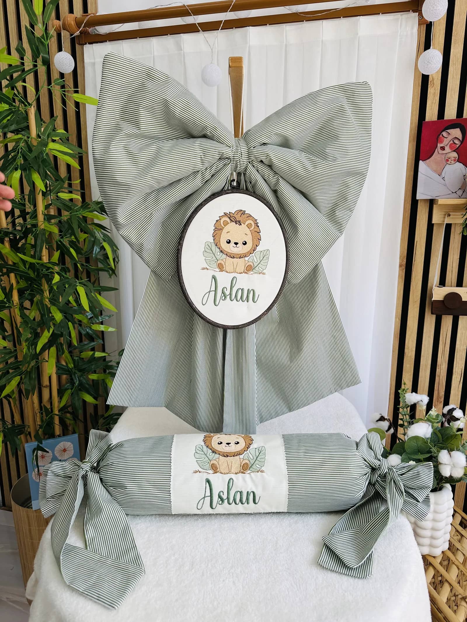 Aslan Nakışlı Kapı Süsü ve Şeker Yastık İkilisi