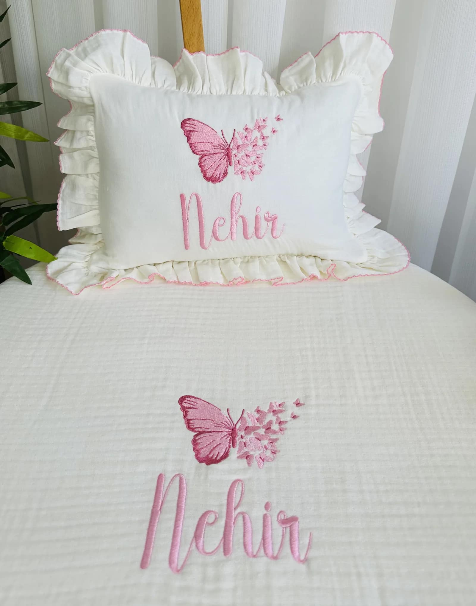 Doğum Hediyesi Seti - Pembe Kelebek Kroşetalı Battaniye ve Yastık